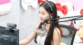 娱乐吃瓜主播真假对比视频,真假视频大对比，真相究竟如何？